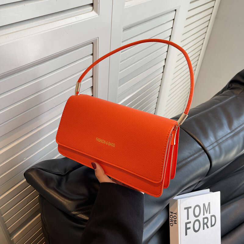 Underarm Stick Women's New Style French Small Fashion Shoulder Crossbody Bag, Stylish And Versatile Chain Bag