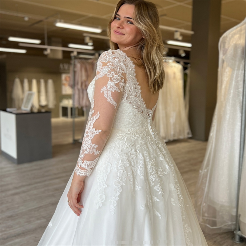 Plus Size Wedding Dresses O Neck Long Sleeve Lace Country Bridal Gowns Backless Sweep Train Farm A Line Robe De Mariage 2025 Vestio De Novias Bohemian
