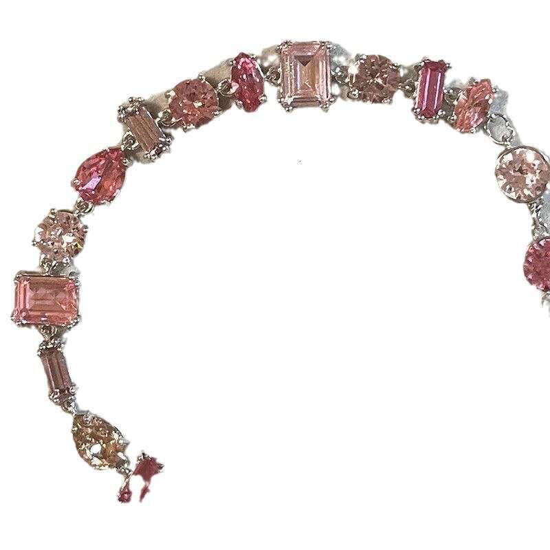 2025 Exquisite Fashion New Sweet Pink Bracelet with Zircon Inlaid Light Luxury Fashion Versatile Best Friend Bracelet Gold Plate Agate Diamond Designe