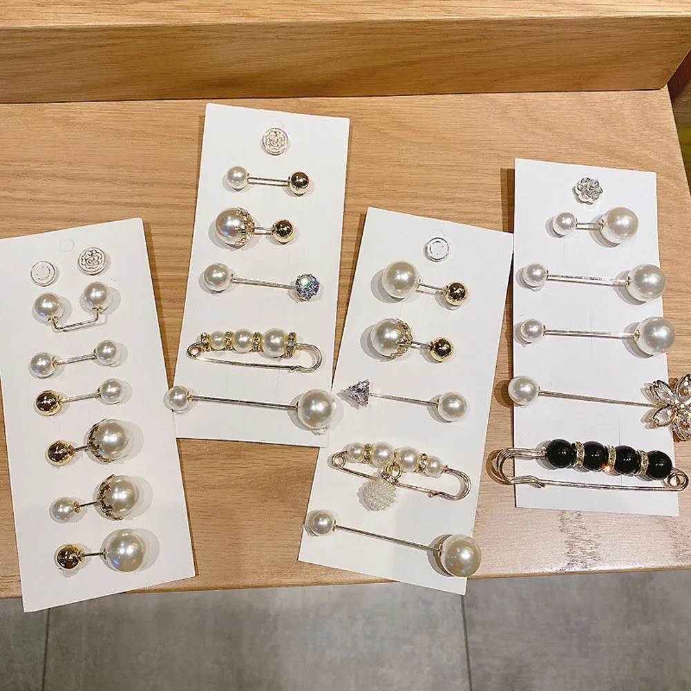 Brooch Set Big Beads Fashion Clothing Brooches for Women Pearl Lapel Pin Sweater Dress Pins Badge Buckle Accessories 241220
