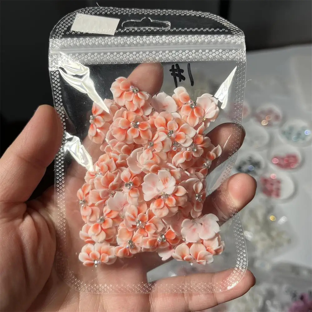 10pcs 3D Exquisite Carving Flower Nail Art Charms Simulation Carved Floret Parts AB Diamond Vivid Butterfly Nail Ornament 241223