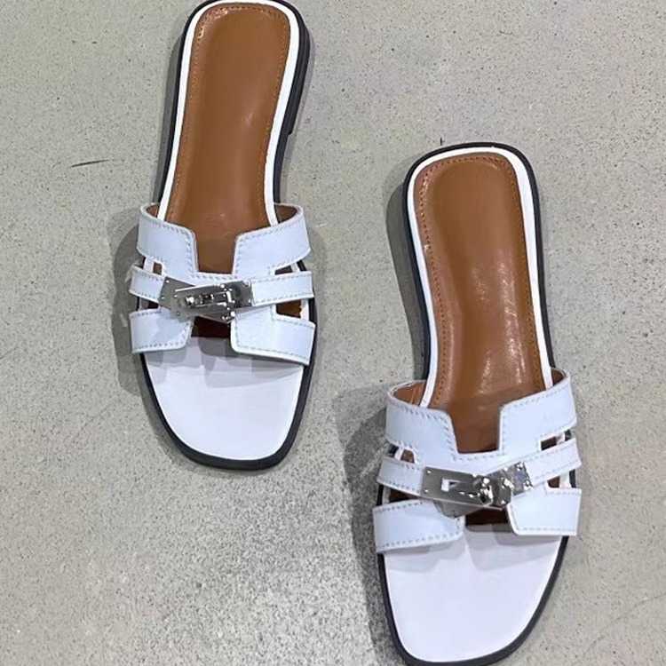Free Shipping new slippers designer slides womans flat sandals Square Toes Sier lock buckle patent Slipper outdoor woman shoes szie 36-41