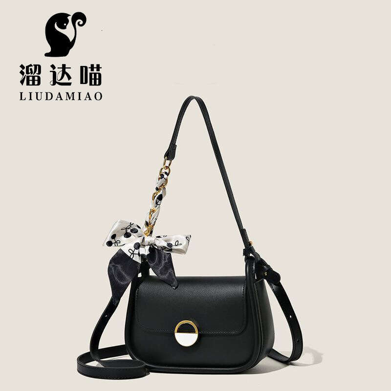 Silk Scarves, Armpit Women's New Large Capacity Versatile Fashionable Diagonal Cross Bags, Commuting Single Shoulder, Niche Style Wholesale