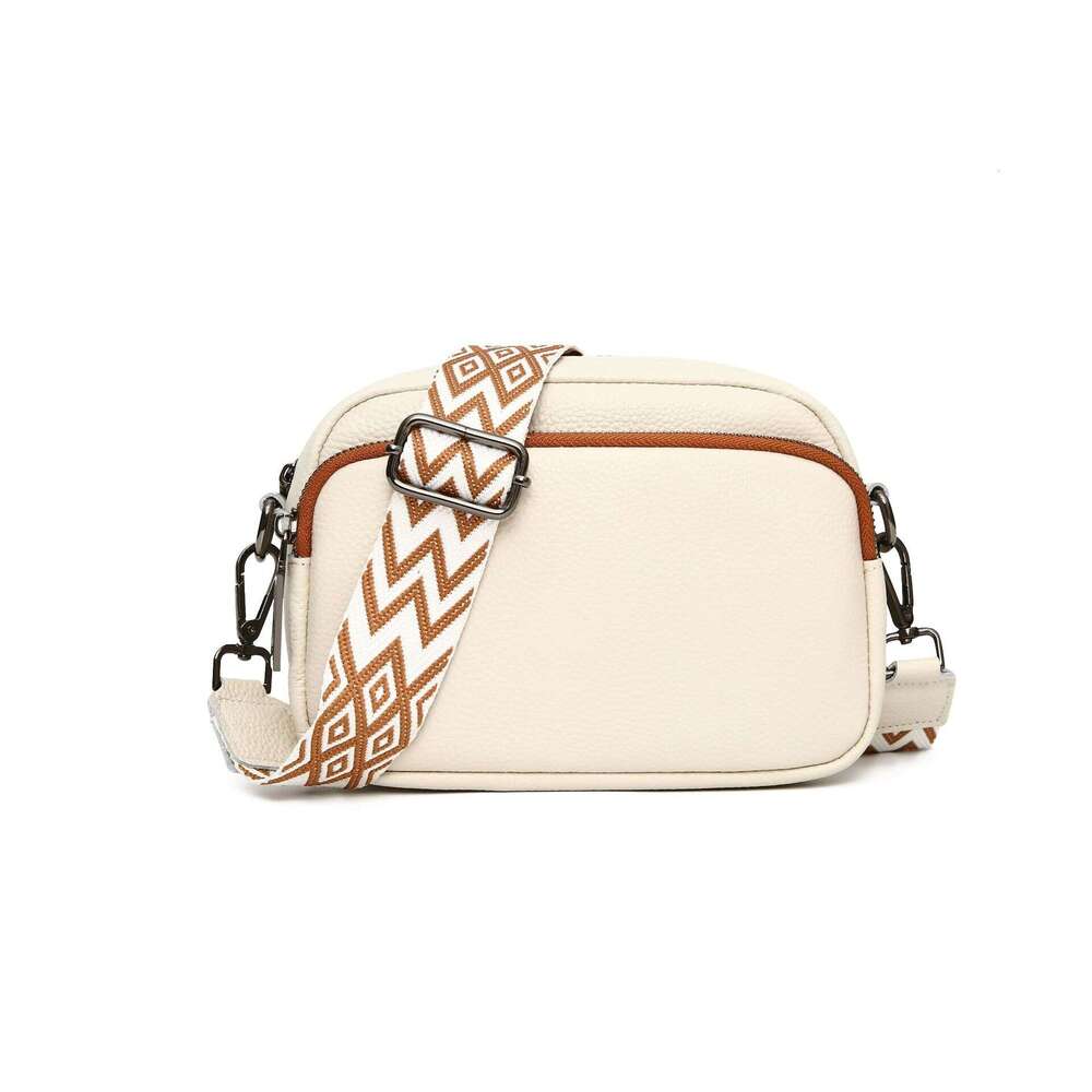 Genuine leather simple contrasting color small square fashionable and versatile crossbody bag, top layer cowhide texture women's bag