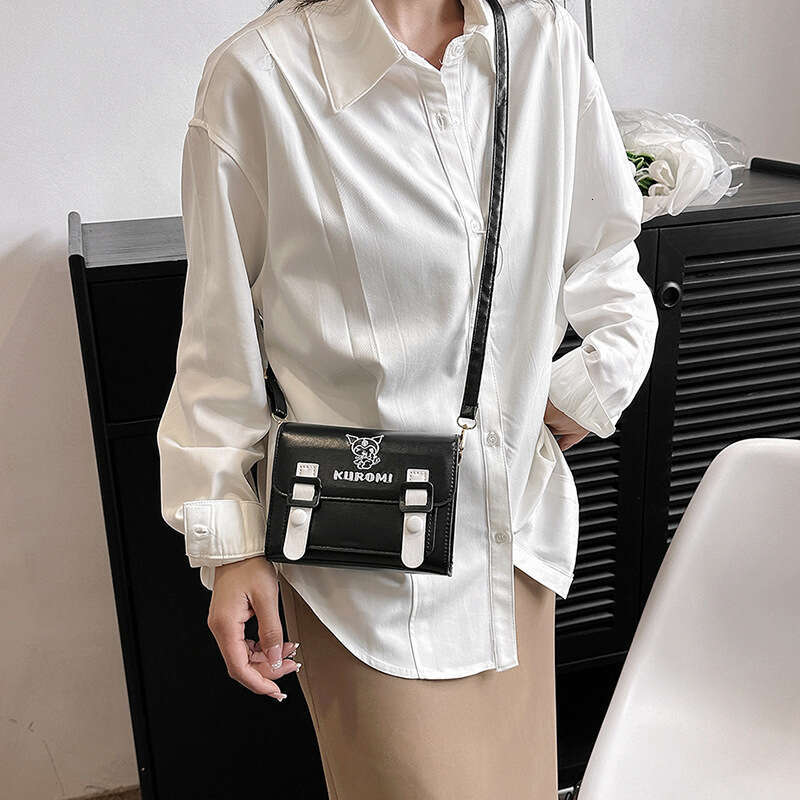 Small Niche Design Women's New Korean Version Instagram Style Single Shoulder Crossbody Bag, Cute Contrasting Color Small Square Bag