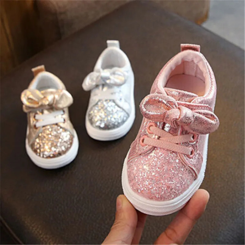 Toddler Girls Soft Sole Sports Shoe Sequins Casual Sneakers For Infant Girls Cute Bowknot Shinny Shoes Baby Girls First Walkers 241223