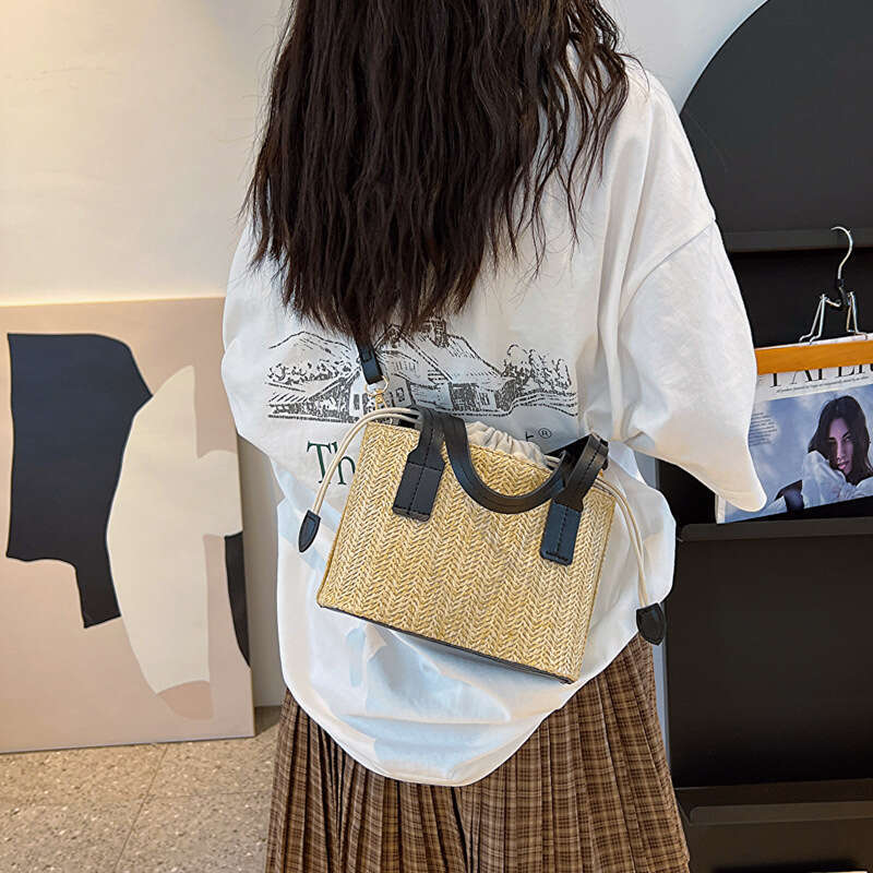 Korean Instagram Woven Handbag Summer New Leisure Vacation Women's Vegetable Basket Single Shoulder Contrast Color Crossbody Bag