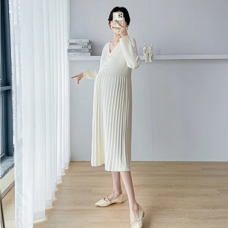 Pregnant Dresses Womens Spring Fashionable V-neck Woolen Maternity Clothes Elegant Chic Solid Color Korean Style 241223