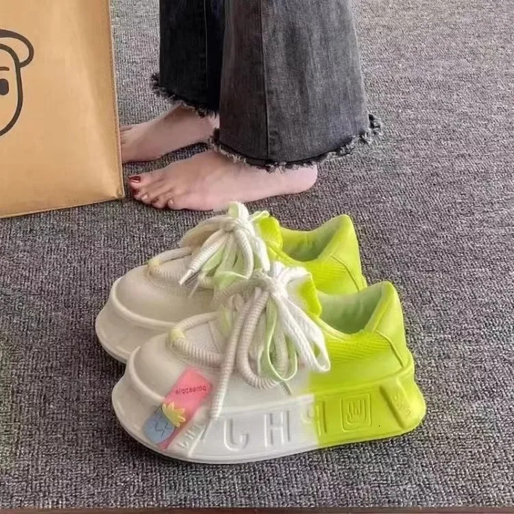 2025 New Women's Fashion Multi color Leisure Spring and Autumn Thick soled Sports Board Shoes Designer Casual Shoes Enhance Comfort