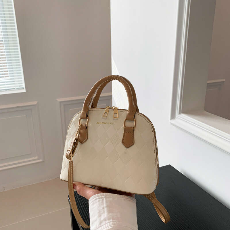 Women's Spring Handheld Shell Simple Fashion Shoulder Casual Crossbody Bag Women