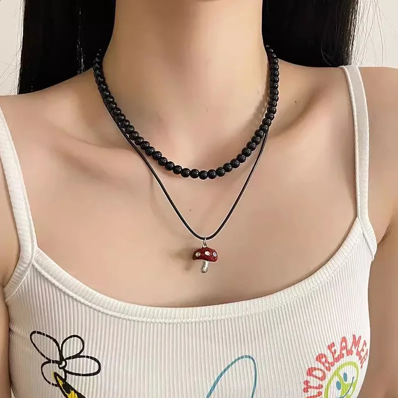 Double layer mushroom pendant bead necklace 241220