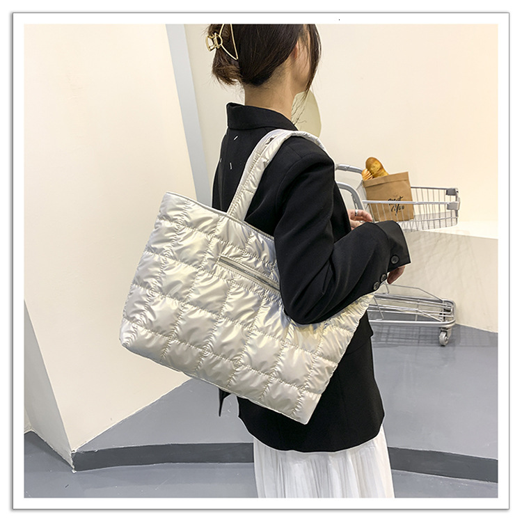 New Fashion Casual Women's Bag Autumn/winter Cotton Jacket Large Capacity Handbag Shoulder Bag Crossbody Bag Lightweight Outdoor Down Bag