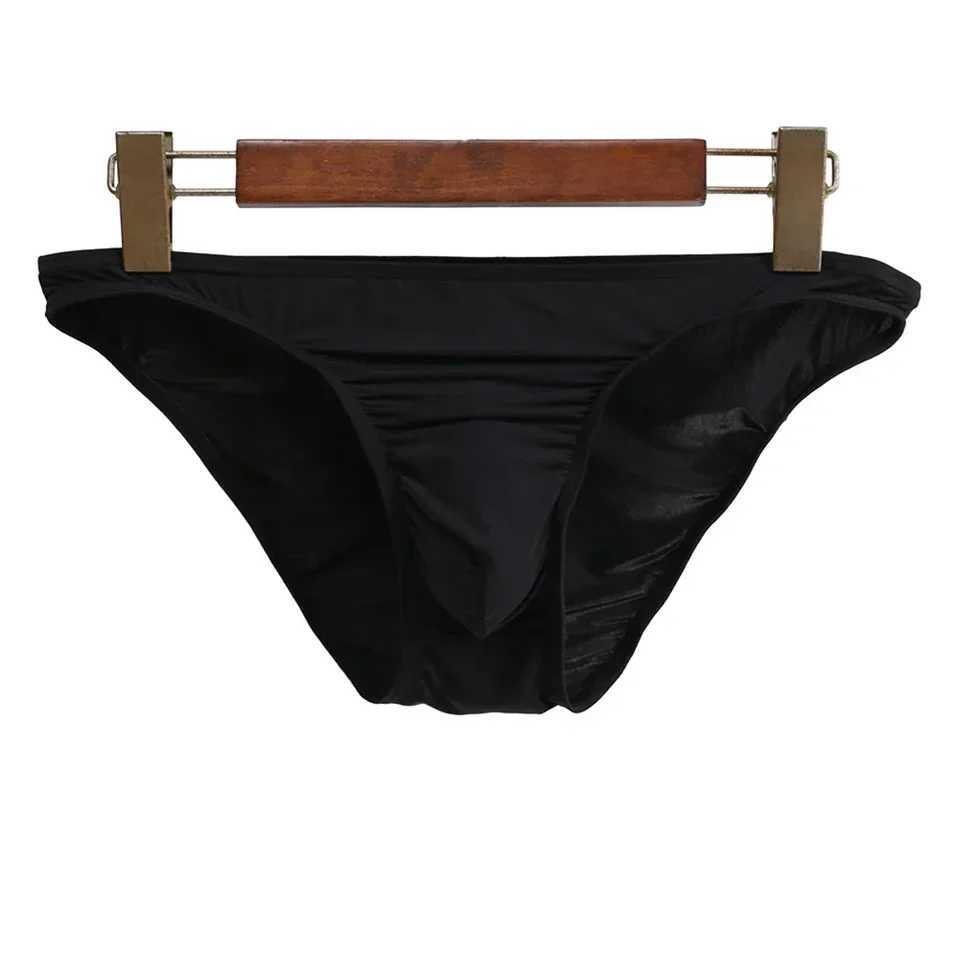 Mens underwear classic style underwear soft and breathable choose from gray/white/black/red/skin tone W241223