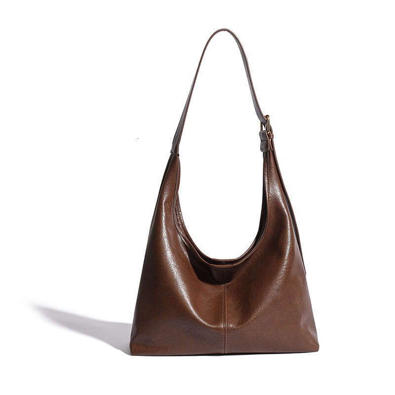 Winter New Fashion Trend Large Capacity Tote Retro Casual Shoulder Trendy Commuting Bag