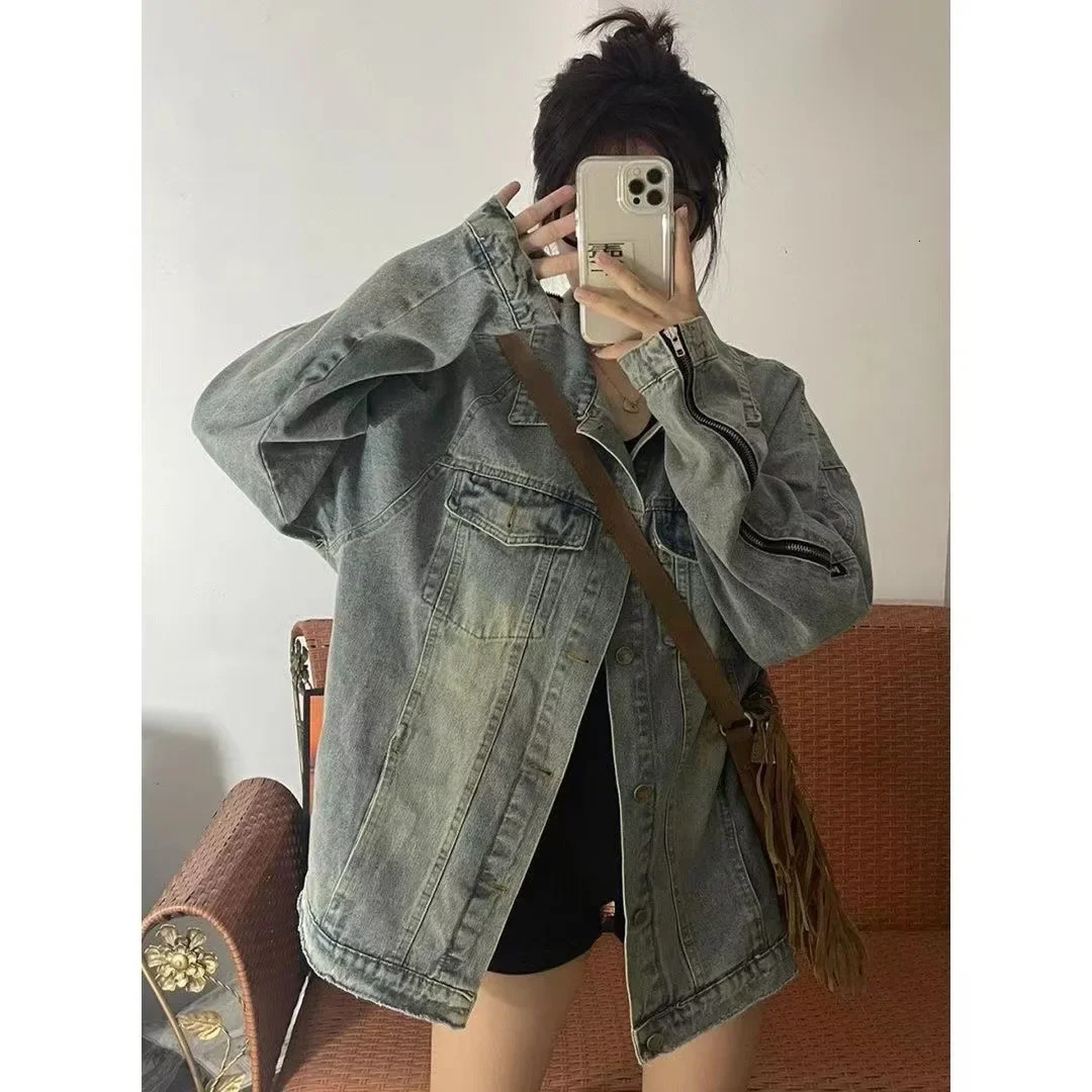 Denim short jacket womens cut spring and autumn long sleeved Slim smooth silhouette hoodie student top 241219