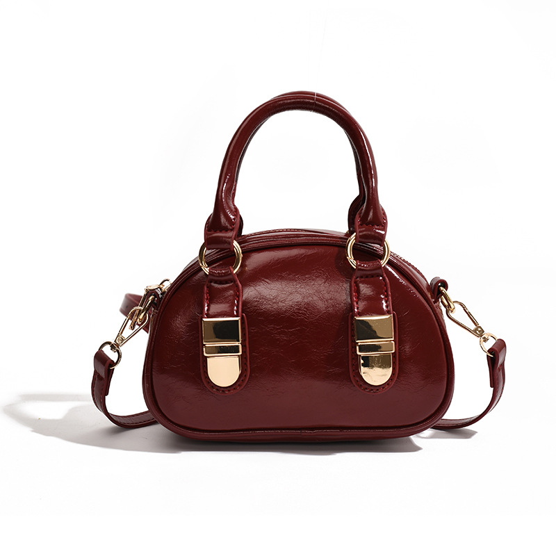 Free shipping new Single Shoulder Bag for Women black flap fashion square bag Handheld bowling shell crossbody bag