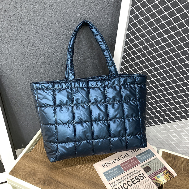 New Fashion Casual Women's Bag Autumn/winter Cotton Jacket Large Capacity Handbag Shoulder Bag Crossbody Bag Lightweight Outdoor Down Bag