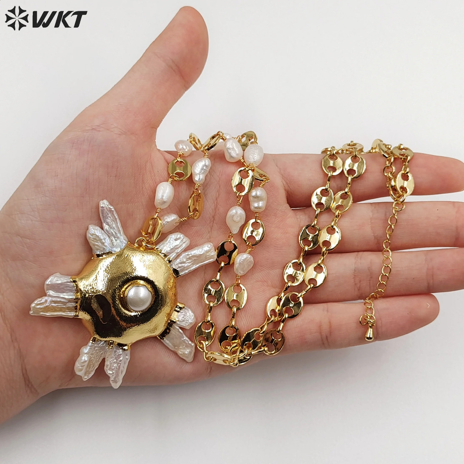 WT-JN248 Freshwater Pearl Sun Flower Quartz And Cross Shape 24 Inch Long 18K Gold Pig Nose Adjustable Chain Necklace 241220