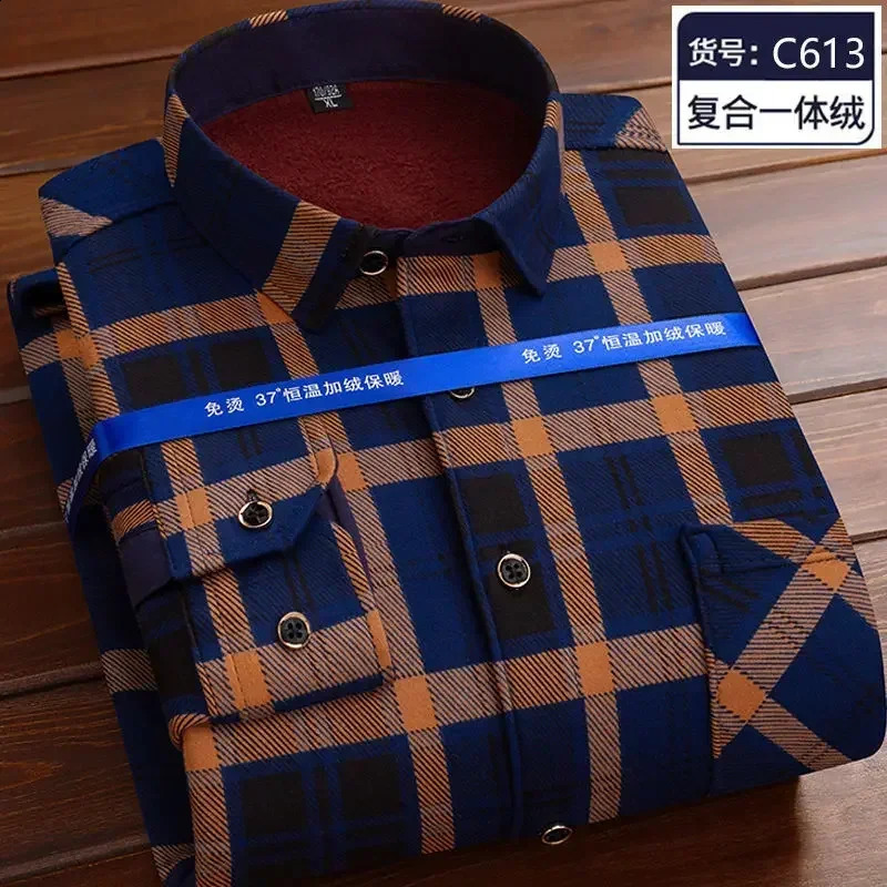 Autumn and Winter Mens Long-sleeved Fleece Shirt Thermal Shirt Plaid Jacket Clothes Mens Clothing Streetwear Men Shirts 241223