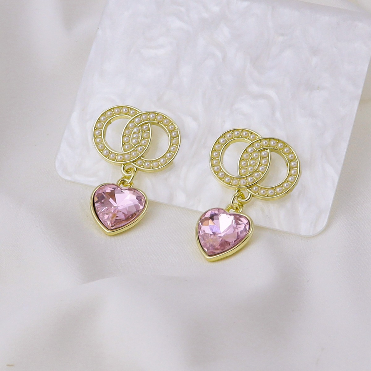 Sparkling Gemstone Drop Earrings Pink Charms Enchanting Ladies Ear Dangle Valentine Day Boutique Love Gift Jewelry Accessories