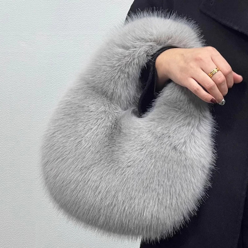 Fashion Soft Plush Half Moon Bags for Women Fluffy Faux Fur Lady Handbags Small Tote Female Winter Purses 241213