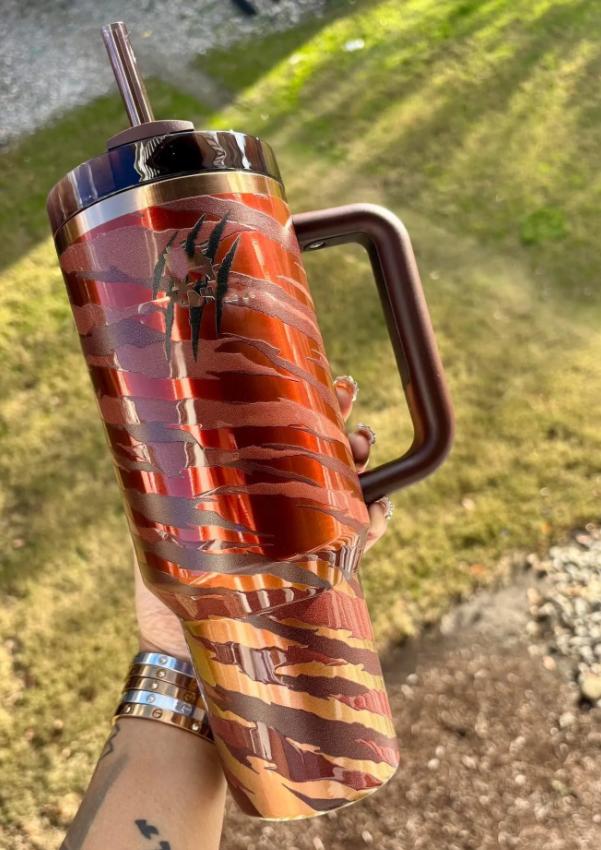 DHL New Tyla Wicked Emerald Green Gradient Pink 40oz Cups Lotus Rose Blue Floral LSF stainless steel tumblers With handle lid and straw Bow Topper Travel car Mugs 1017