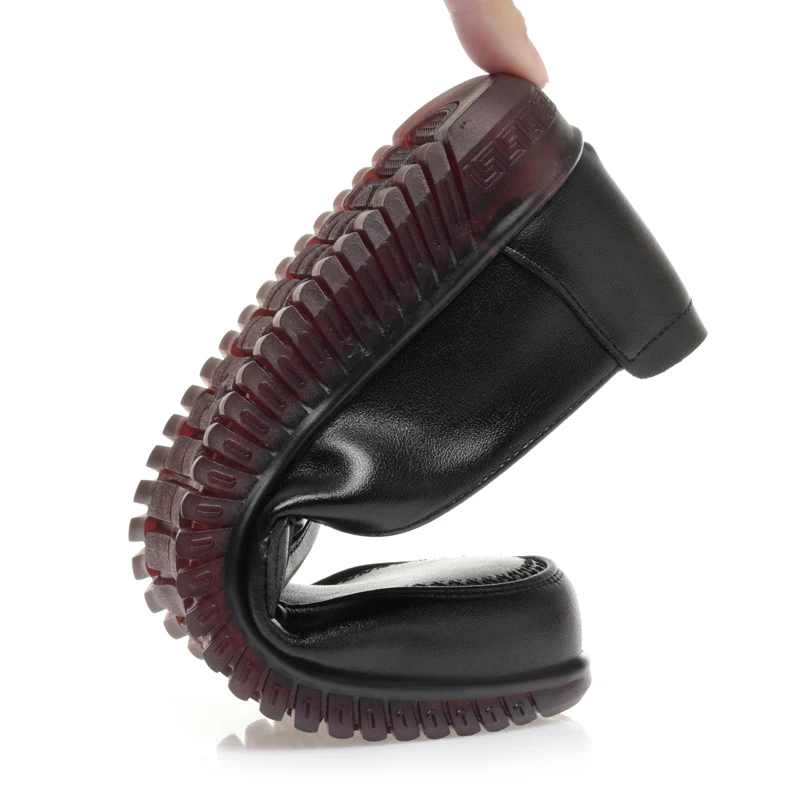 AIYUQI Female Flats Shoes Genuine Leather Spring Round Head Women's Casual Shoes Large Size Women's Mom Shoes