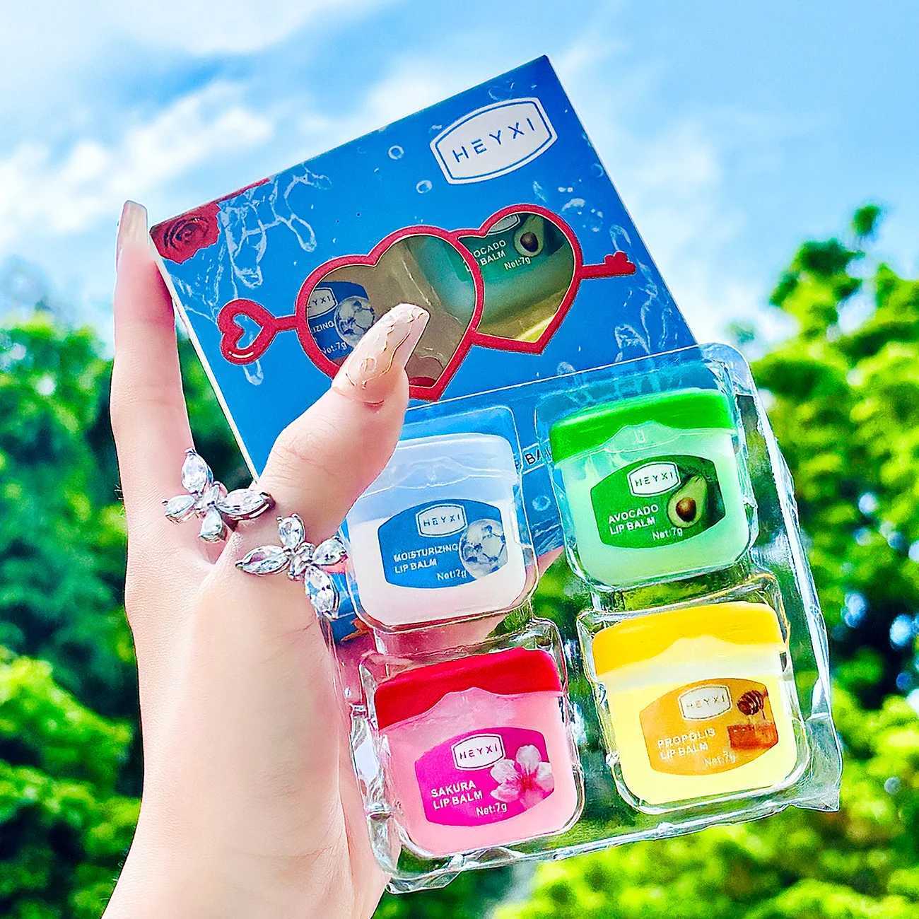 4/6/8pcs/box Fruits Lip Balm Sets Moisturizing Lipstick Makeup Base Moisturizer Lip Balm Anti-Cracking Lips Skin Care KitXJ241223