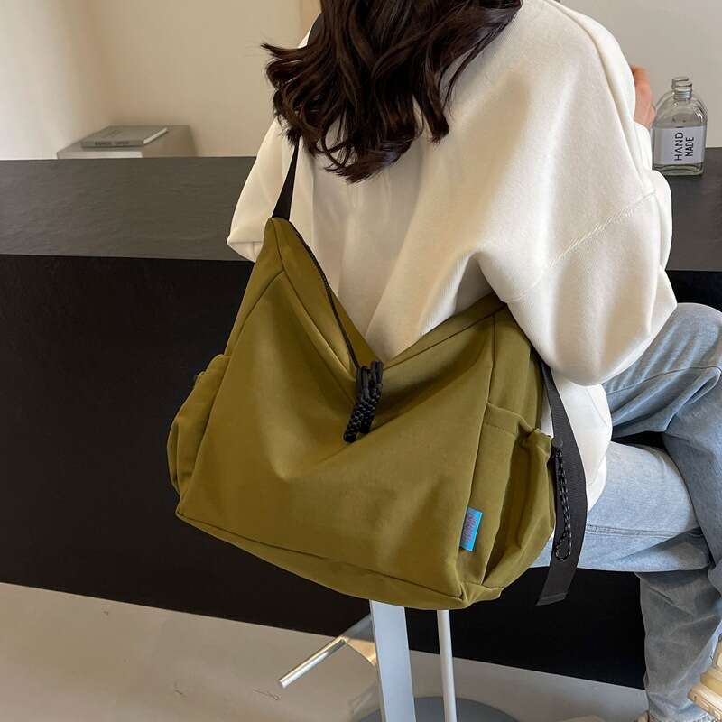 High-end Solid Color Casual Large Capacity Shoulder Bag, Versatile Crossbody For Commuting, Unisex Trendy Bag