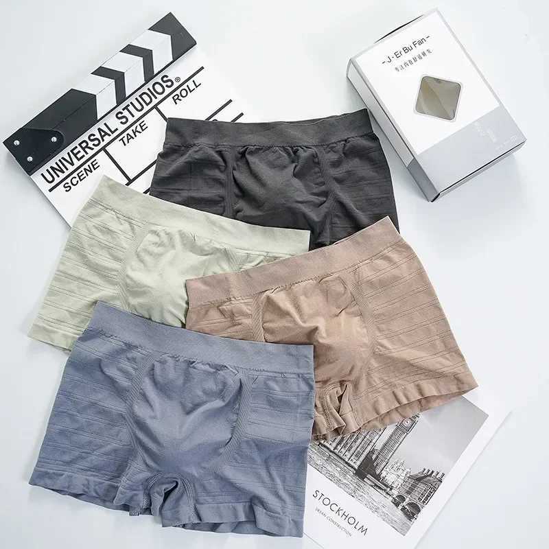 Mens underwear boxing organic cotton breathable underwear seamless and soft mens underwear flat pants comfortable plus size underwear W241223