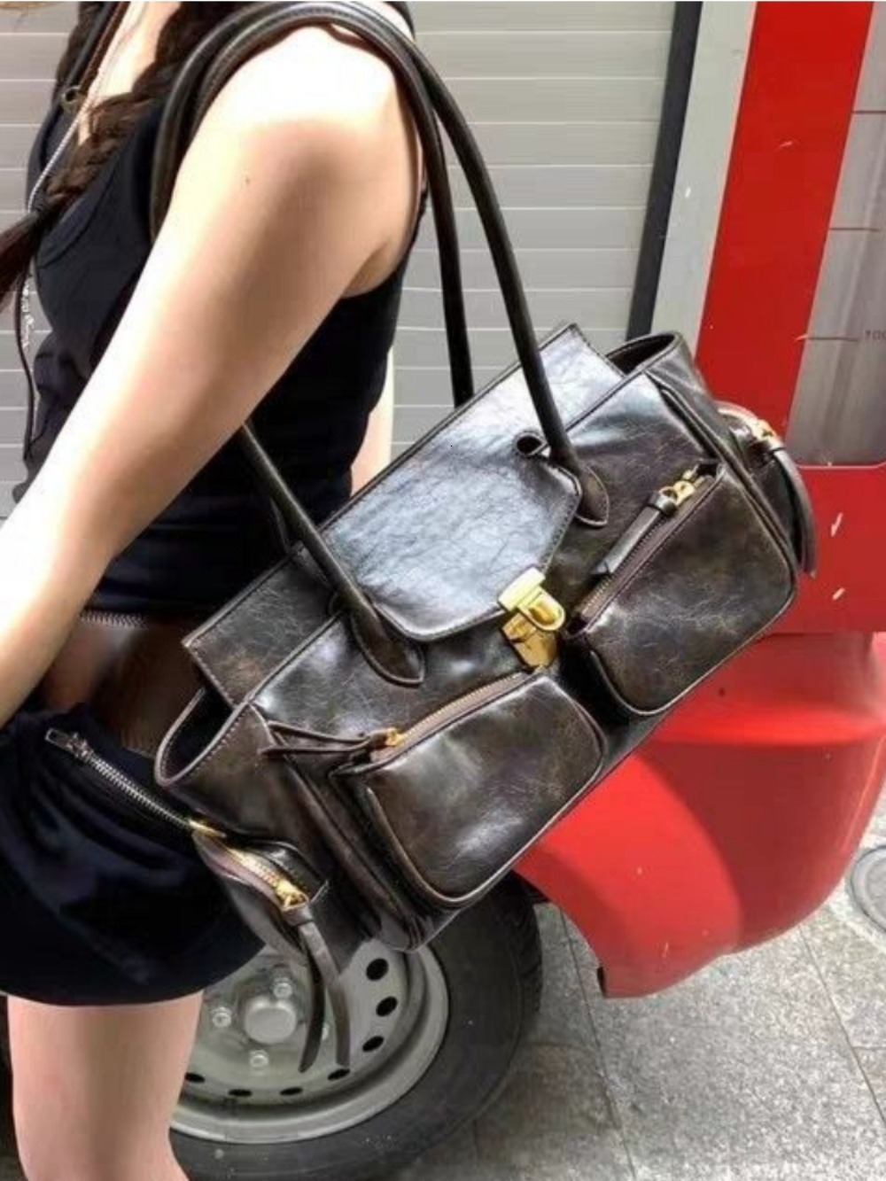New Moto All-Match Multiple Pockets Handbags Senior Casual Vintage Commuter Shoulder Bag Large Capacity Haruku Single-Shoulder Genuine Leather