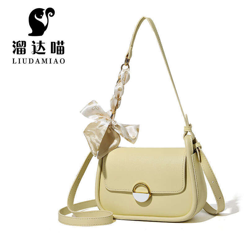 Silk Scarves, Armpit Women's New Large Capacity Versatile Fashionable Diagonal Cross Bags, Commuting Single Shoulder, Niche Style Wholesale