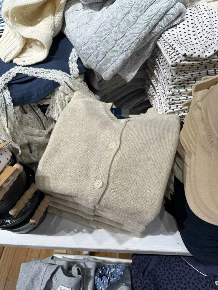 Vintage Streetwear Allmatch Sweater Cardigan Woman Autumn Gray Simple Long Sleeve Coat Round Neck Single BreastedSweaters 241220