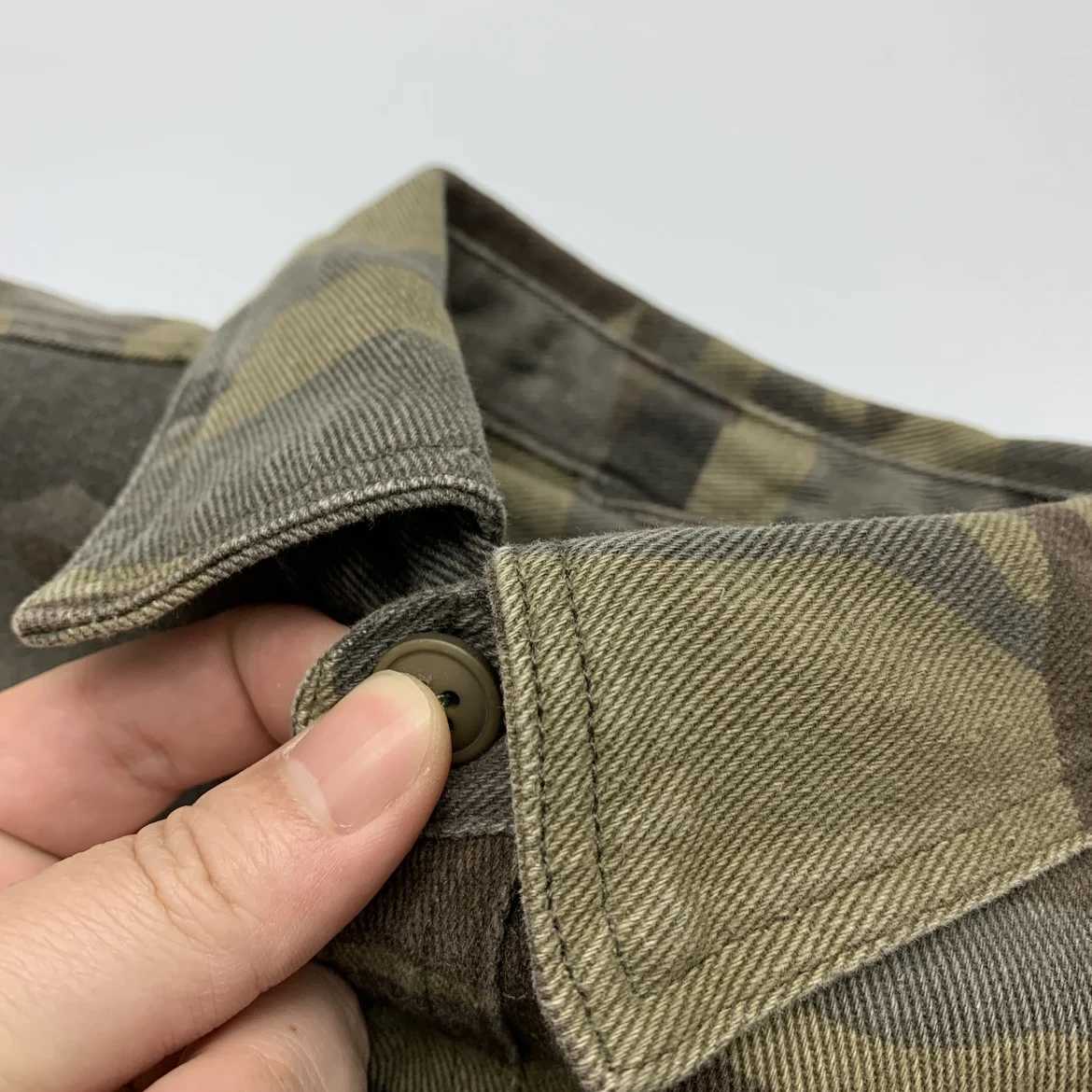 Retro heavy-duty camouflage cotton mens shirt bleached shirt Amekaji retro casual cargo workwear top from the United States W241223