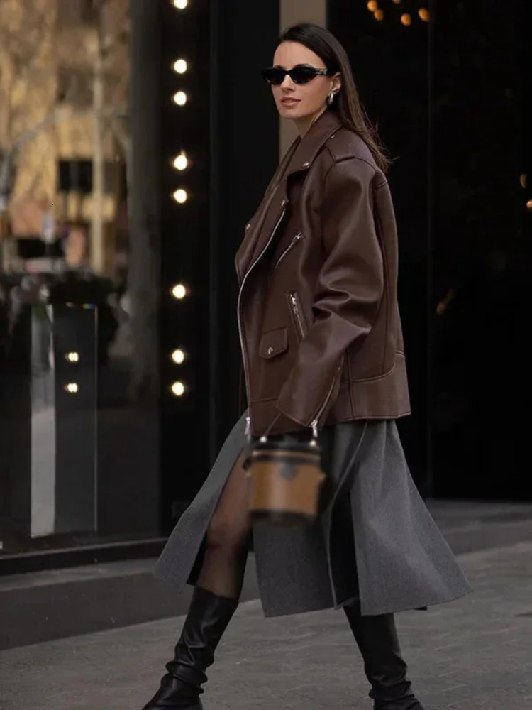 Chic Lapel Collar Leather Zipper Women's Jacket Casual Long Sleeved Vintage Outerwear Autumn New Solid Color Female Streetwear