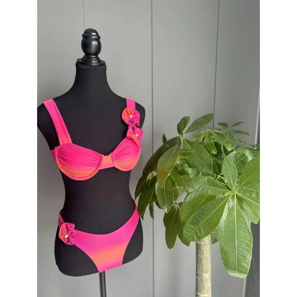 Sexy Flower Shiny Pink Push Up Bikini 2024 Women Swimwear Underwired Swimsuit High Cut Bathing Suit Wrinkled Bikinis Set BiquiniXJ241223