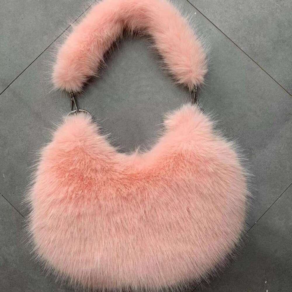 New imitation fox fur plush Korean version design niche versatile new zipper large capacity crossbody shoulder bag