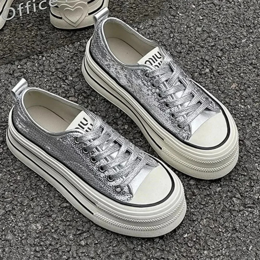 2025 New Women's Designer Fashion Casual Thick soled Shoes Flat soled Shoes Women's Casual Shoes Trendy Sports Shoes