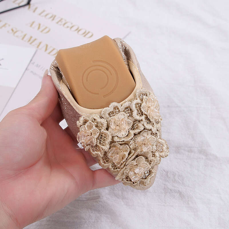 2021 Summer Shallow Mouth Single Versatile Evening Breeze Gentle Flat Bean Large Women's Shoes 41-43