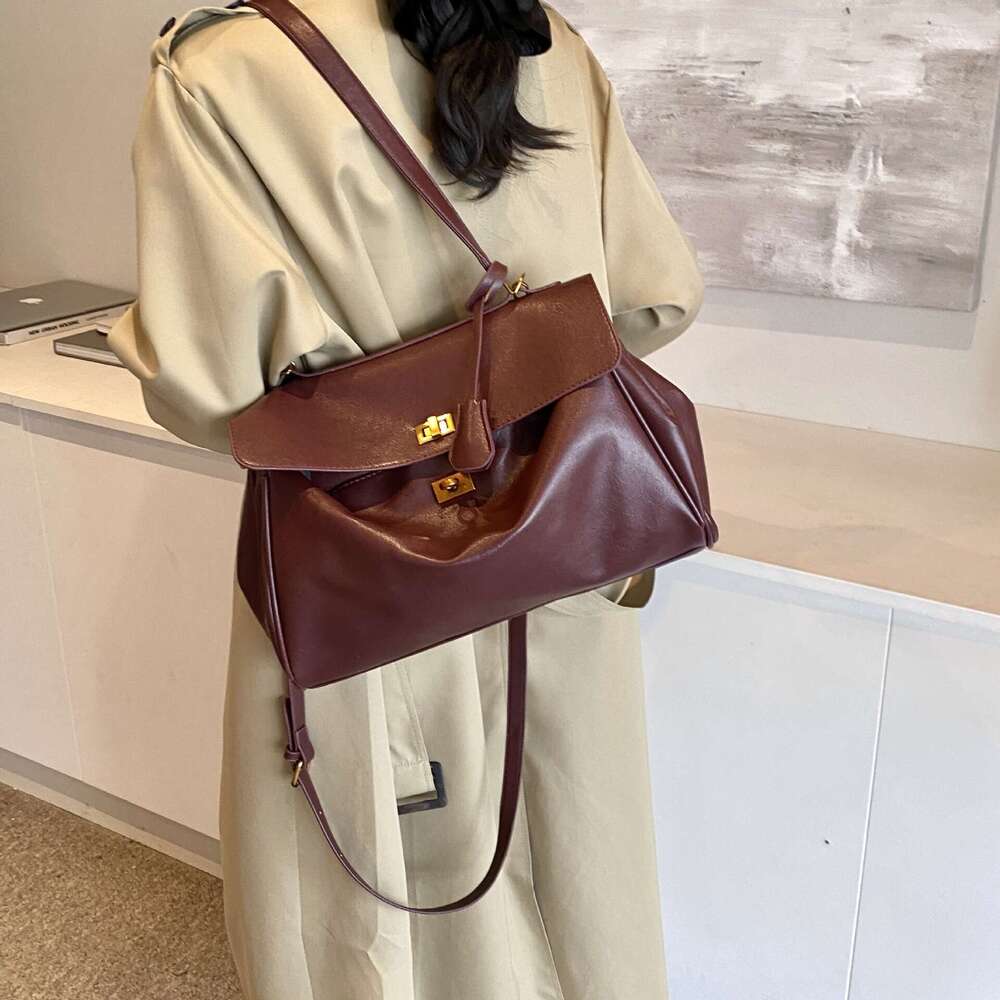 Fashion shoulder tote bag for women 2024 new large capacity casual fashion trend versatile travel