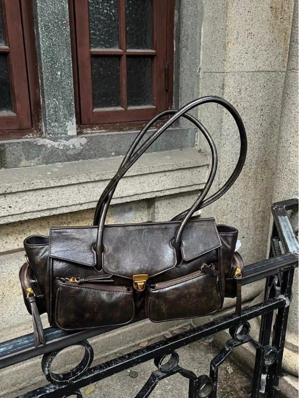 New Moto All-Match Multiple Pockets Handbags Senior Casual Vintage Commuter Shoulder Bag Large Capacity Haruku Single-Shoulder Genuine Leather