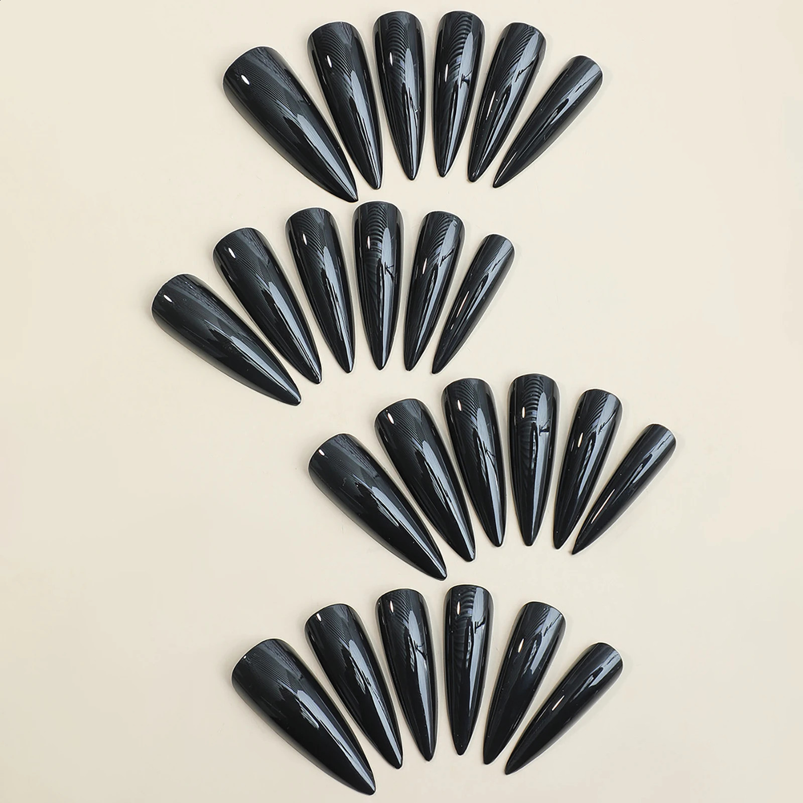 24Pcs Cool Pure Black Long Fake Nails Pointed Tips False Nail Solid Color Simple Style Artificial Nail Salon Expert Naive Cool 241223