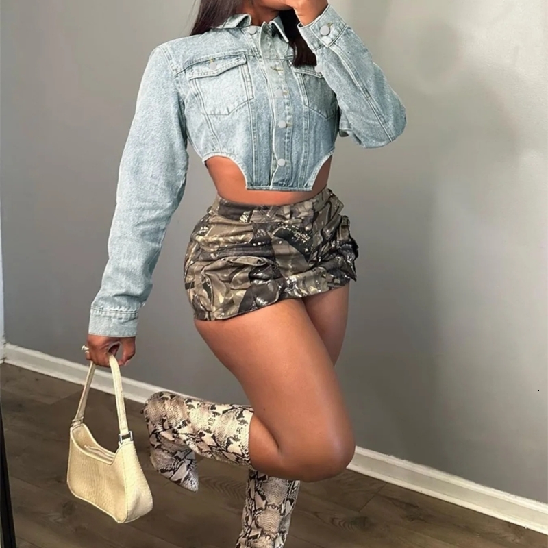 Fashionable womens cut denim jacket unique n hollow side suitable for regular style in all seasons 241211