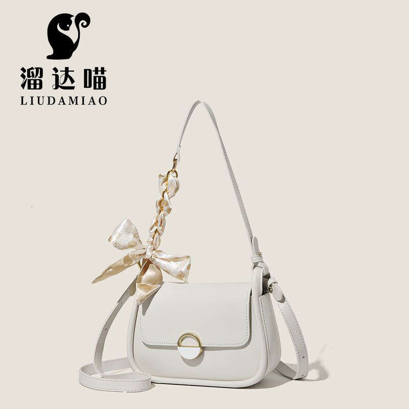 Silk Scarves, Armpit Women's New Large Capacity Versatile Fashionable Diagonal Cross Bags, Commuting Single Shoulder, Niche Style Wholesale