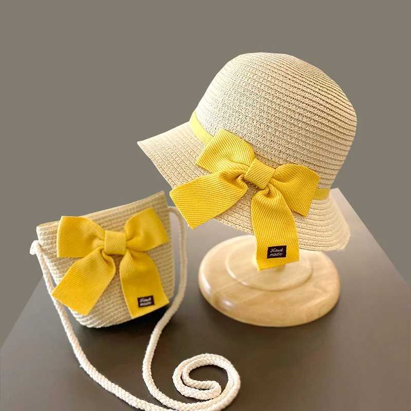 Caps Hats 3-8-year-old girls sunny straw hat and bag 2024 new princess childrens summer outdoor sunny beach hat sun fisherman hat H241223