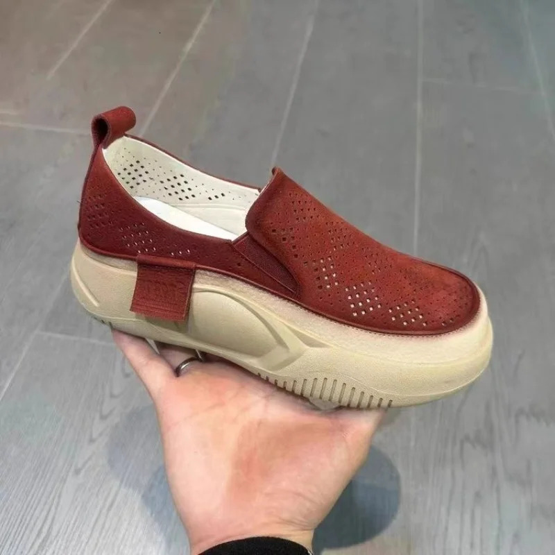 2025 new fashion designer single shoe women's hollow round toe thick soled white board shoes trendy casual shoes fashionable running shoes