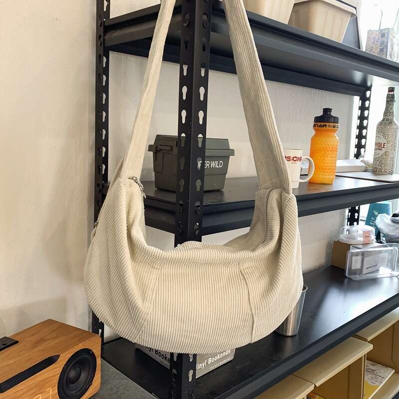 Women's Large Capacity Spring/Summer New Style Single Shoulder Tote Versatile Retro Crossbody Women's Bag Ins Trend Light