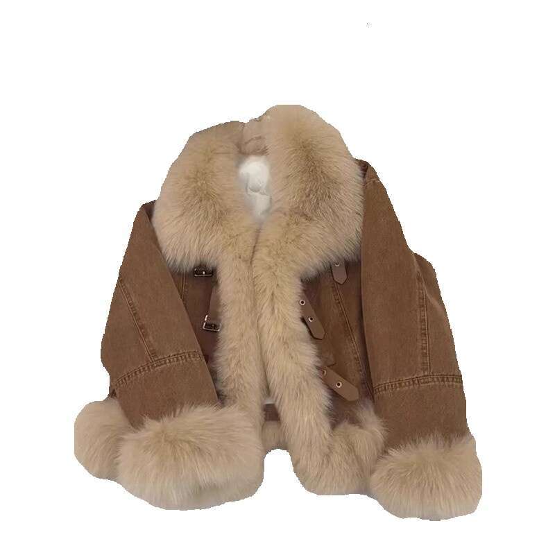 This years popular beautiful Maillard outfit brown 2024 new autumn and winter lamb wool thick coat for women