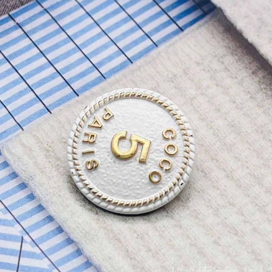 Luxury Design Golden Black White 5 Five Number Round Metal Buttons For Clothing DIY Sewing Accessories Decor Button