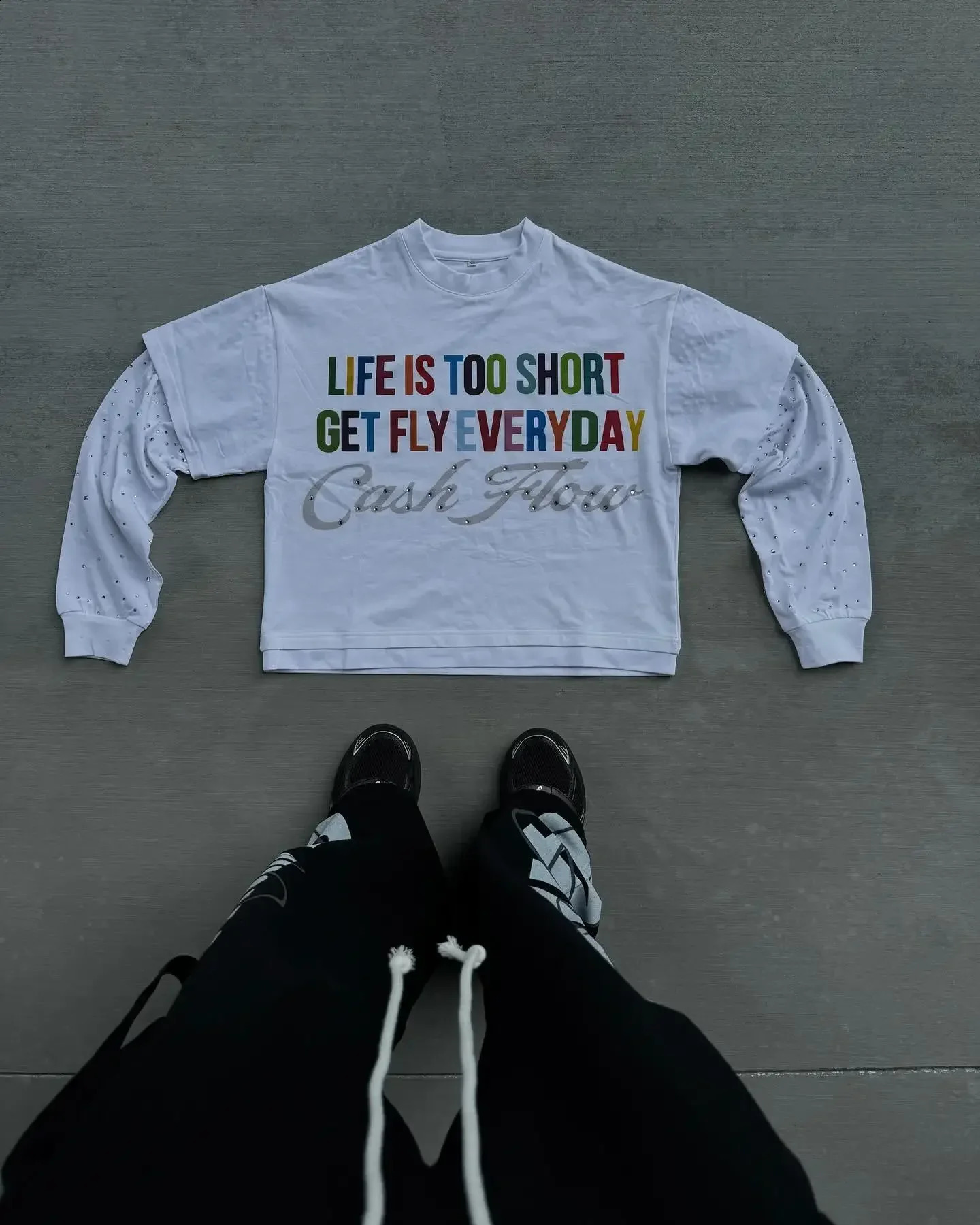 Streetwear Retro Rhinestone Long Sleeve Tops Y2K Sweatshirt Men Women Hip Hop Letter Graphic Oversized Sweatshirt Casual TShirt 241223